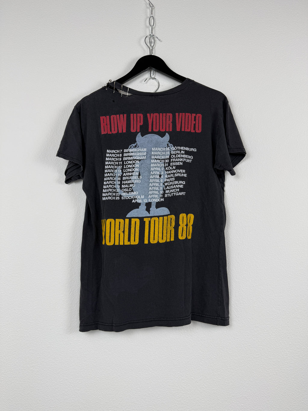 Vintage AC/DC Blow Up Your Video World Tour '88 Tee